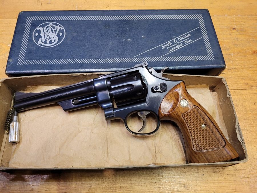 Revolver S. & Wesson